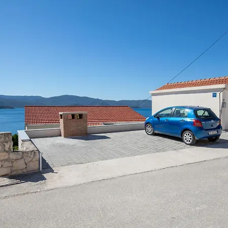 아파트 Vesna2 코마르나